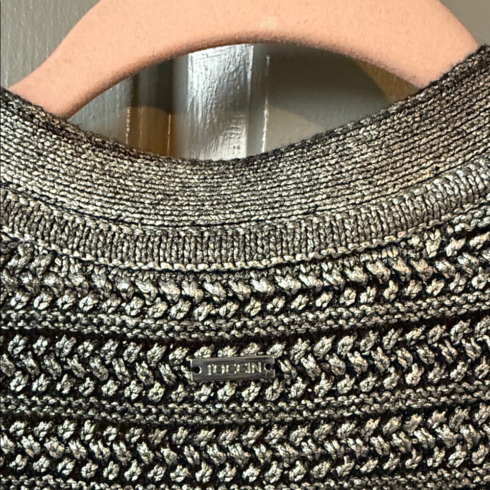 Toccin Black Knit Sweater - Picture 7 of 9